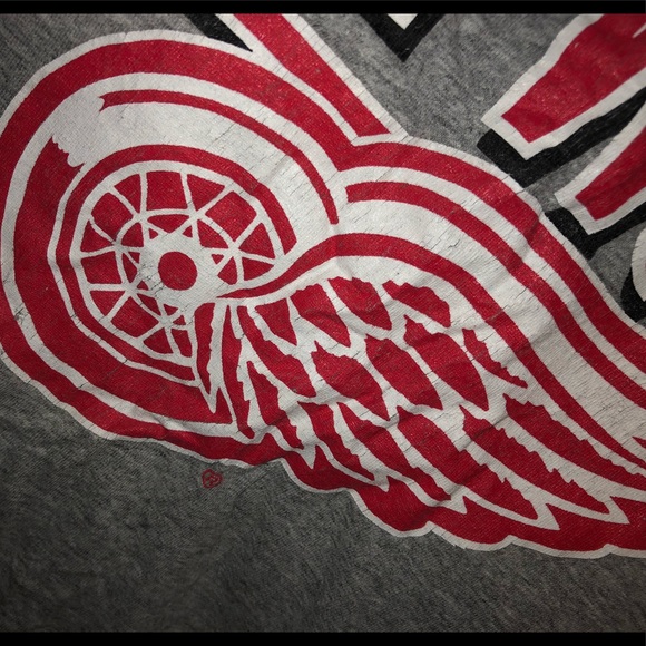 🥅’90s Starter Detroit Red Wings Tee 🏒 - Picture 4 of 5